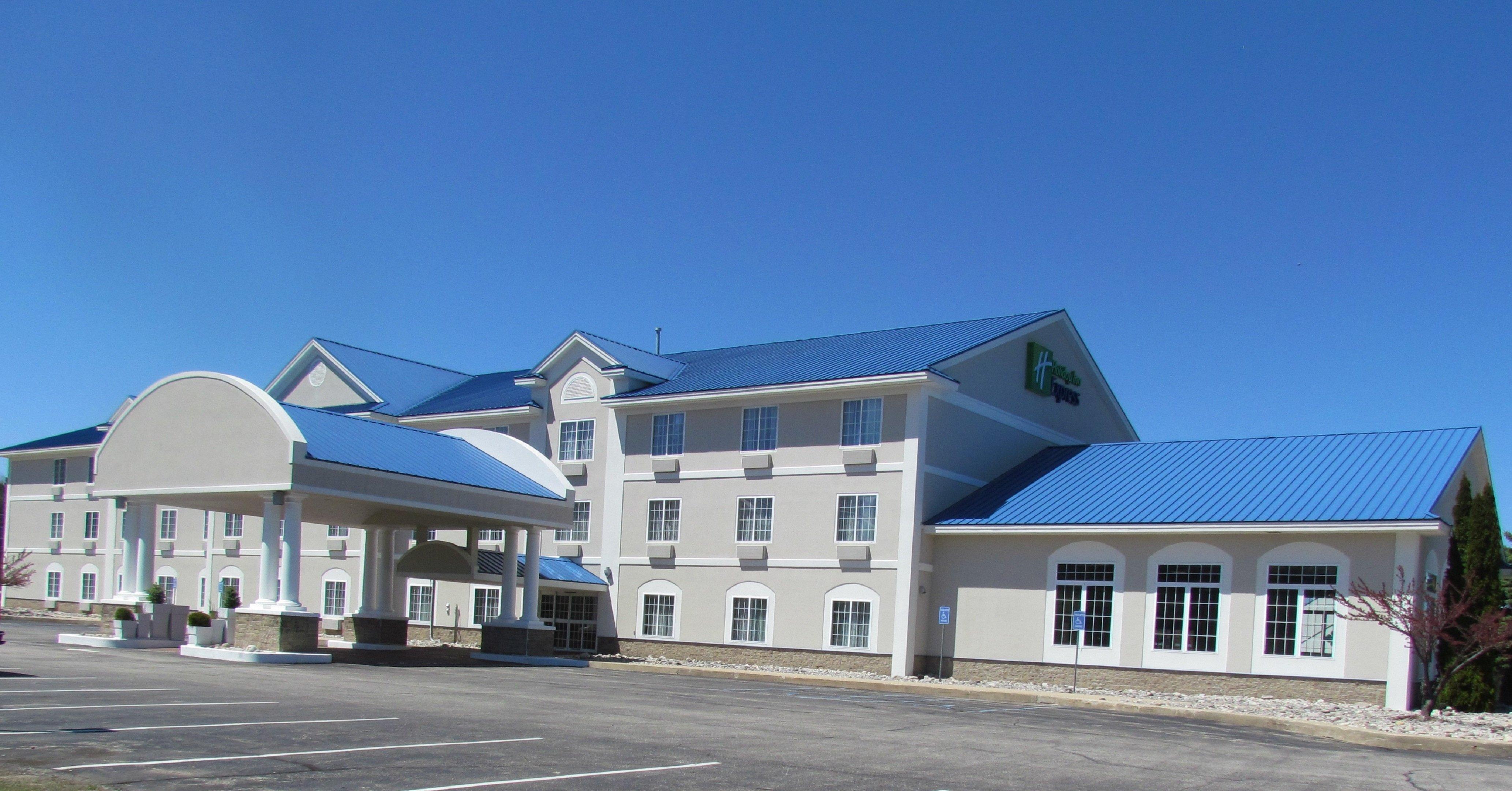 Holiday Inn Express Hotel & Suites Cadillac By Ihg Exteriér fotografie